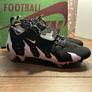 Diamond Turf 96 TD
Black /White -Varsity Maize 
Style # HJ3360-001
Size 13